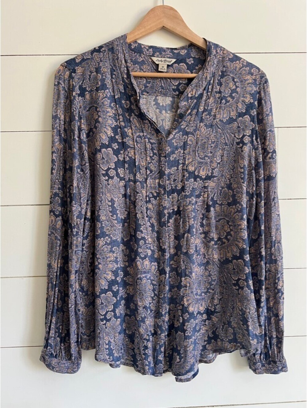 Lucky Brand Paisley Floral Blue Blouse Women's size M Boho Business Casual